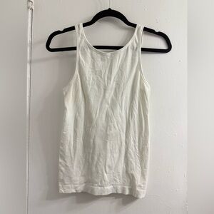 Lululemon ribbed tank size 6